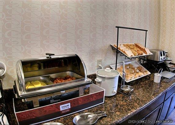 Comfort Inn & Suites Lawrence - University Area Restaurante foto